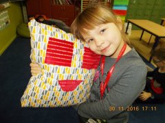 W świetlicy klasy III a:  Nasze podusie