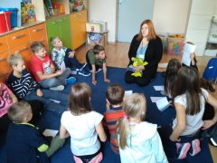 Inny na tropie wszystkich kolorów świata w 3c