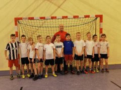 Mali gladiatorzy - turniej piłki ręcznej kl 4 - FORZA CUP