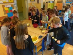 Warsztaty kulinarne pt. ,,ABC zdrowego żywienia” w świetlicy szkolnej