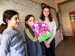 Klasy 5a i 5 b realizowały projekt 