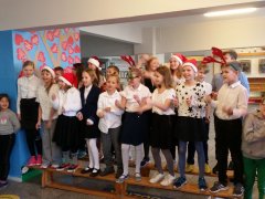 SILENT NIGHT, HELIGE NACHT, DANS LES CIEUX L'ASTRE LUIT!